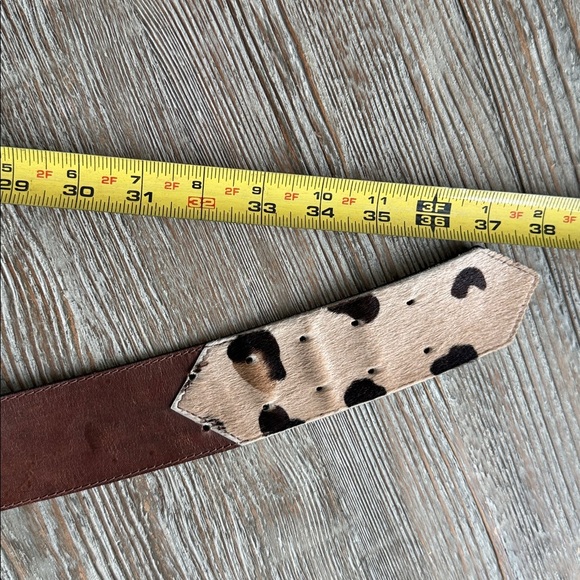 Matisse Italy Leopard Fur Leather Belt with Animal Print and Pouch - Picture 14 of 16